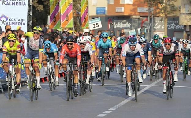 El podio de la Clásica de Almería de 2022 repite para el domingo