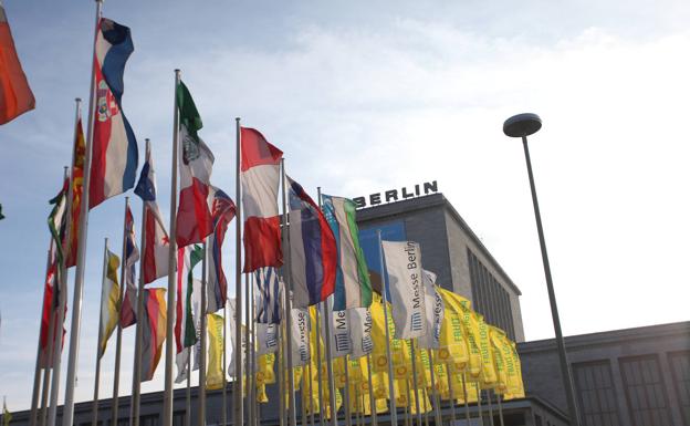Medio centenar de empresas andaluzas aterrizan en Berlín destino Fruit Logistica