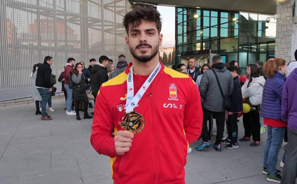 El campeón de Europa júnior que puede ser «una estrella» del kárate