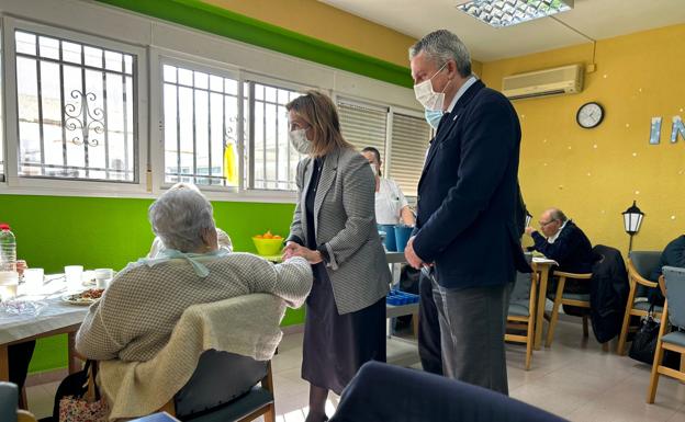 Salud habilita un teléfono 24 horas para resolver dudas sobre el alzheimer