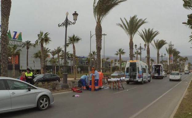 Los atropellos de peatones en vías urbanas se desploman en Almería, que cerró 2021 con 27 casos