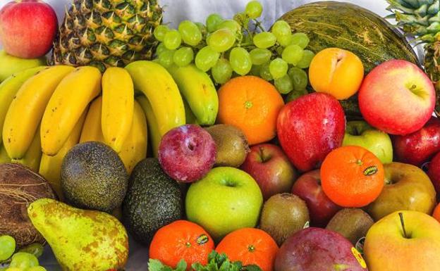 Aviso de Sanidad por el mito de la fruta mezclada con otras comidas