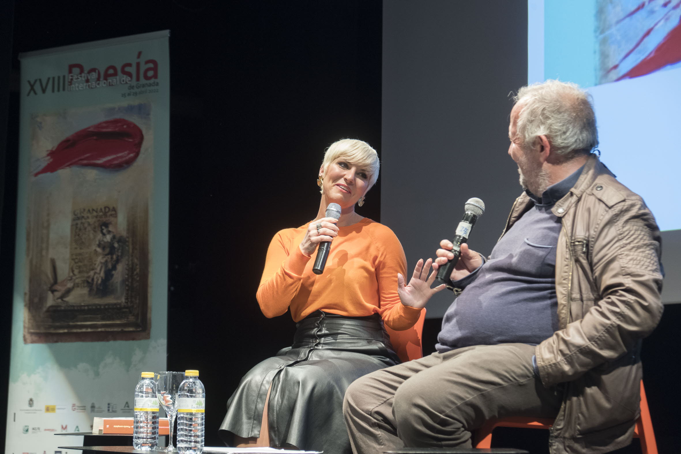 Concierto de Pasión Vega en Jaén donde reinterpreta a García Lorca en un espectáculo músico-teatral