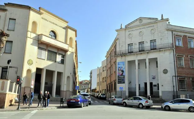 El traslado del IES Santa Engracia y los juzgados de Linares a 'Peritos' continúa estancado