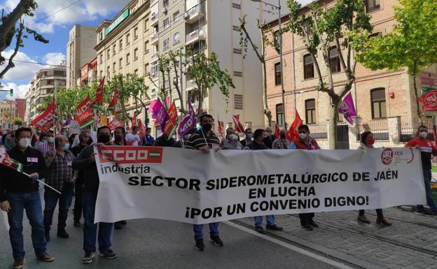 Cinco mil trabajadores del metal de la provincia de Jaén verán su sueldo incrementando, al menos, un 9%