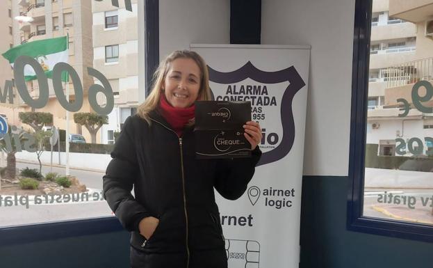 El regalazo de San Valentín: Una empresa de Almería sorprende con 250 vuelos gratis