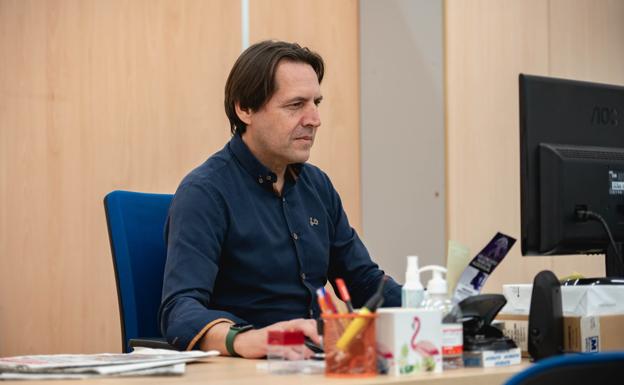 Cs propone un plan de captación y fidelización de médicos y sanitarios en Almería