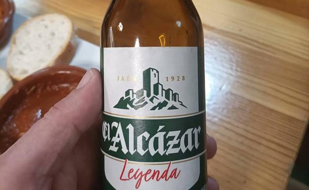 Ya está disponible la nueva cerveza El Alcázar: estas son las primeras reacciones de los jienenses