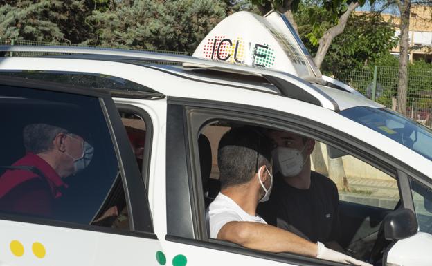 El Observatorio contra la LGTBIfobia cree «humillante» la presunta discriminación a un chico trans en el examen de conducir