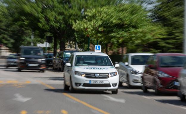 La autoescuela del alumno trans remitió a Tráfico documentación para acreditar su género actual