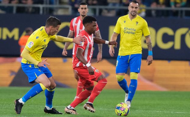 El primer partido del 'playoff' por la permanencia, en sábado