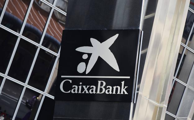 Último aviso de Caixabank a clientes autónomos por el cálculo de sus cuotas