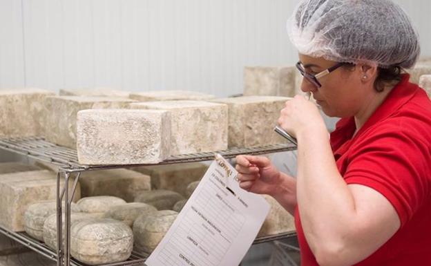 Quesos y Besos: «Creo que nuestro éxito ha sido fruto de hacer las cosas con mucho mimo y esfuerzo»