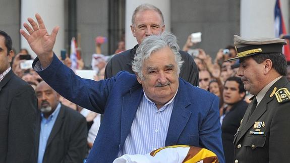 Mujica se despide apelando a la entrega como forma de vida