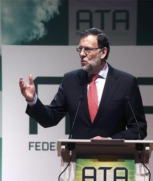 Rajoy elimina el límite de edad para capitalizar el paro y poder ser autónomo