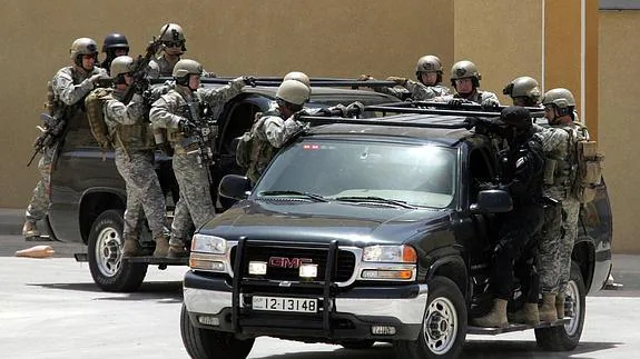 Un policía jordano mata a dos militares de EE UU y a otro sudafricano