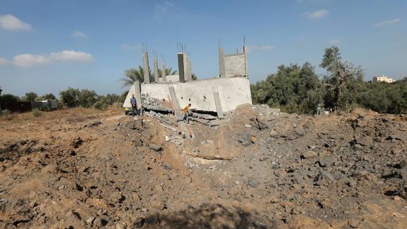 Israel bombardea posiciones en Gaza tras segundo cohete en dos días