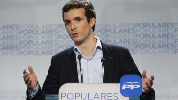 Casado dice que el PP «no vende» primarias y luego «cambia la cerradura» al vencedor