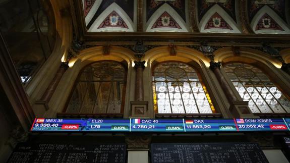 El Ibex-35 gana un 1,5% en su cuarto mes seguido de ascensos