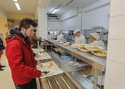 Los comedores de la UGR sirven 110.445 almuerzos menos en dos años ... Los comedores de la UGR sirven 110.445 almuerzos menos en dos años ...