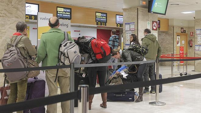 El aeropuerto de Granada cerró abril con un aumento del 8,7 % en pasajeros