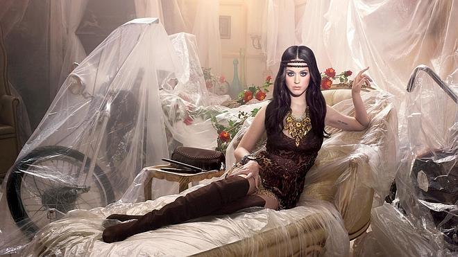 Madonna y Katy Perry, juntas en fotos sadomasoquistas para V Magazine