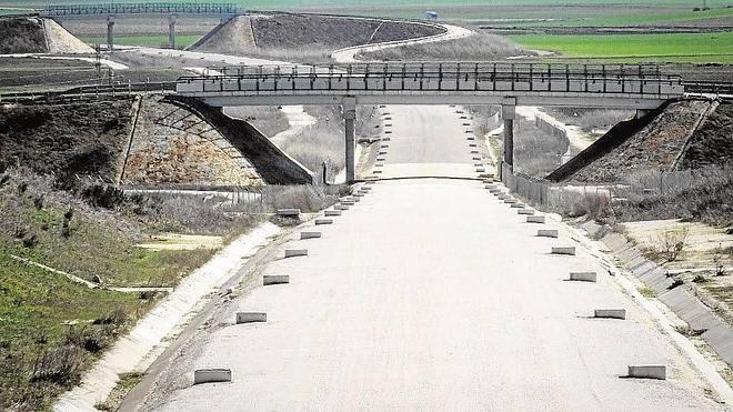 Bruselas denuncia por impacto ambiental el 'AVE fantasma' Marchena-Antequera