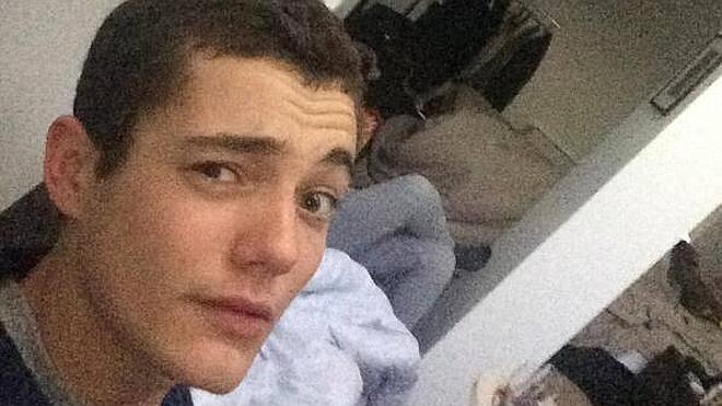 Hijos del Elíseo pelean en Twitter