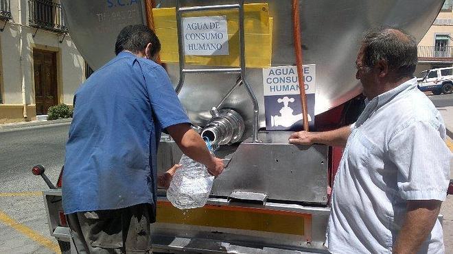 El Condado, entre la desesperación y la resignación por el problema del agua