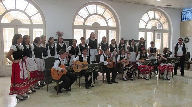 El festival alpujarreño de música tradicional reunirá 600 participantes