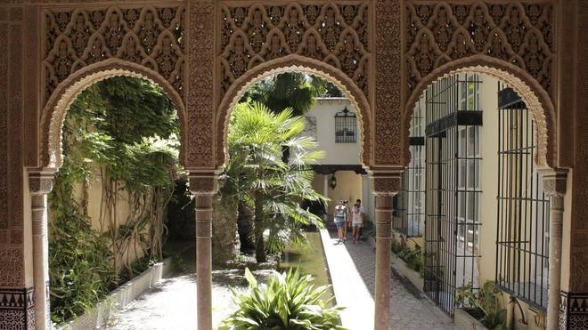 Un vergel místico y relajante con vistas a Granada y Sierra Nevada