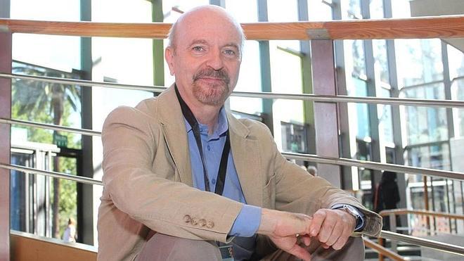 «Las bacterias tienen mala fama, pero son aliadas contra la contaminación»