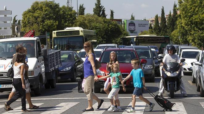 La vuelta al 'cole' comienza con normalidad en el tráfico