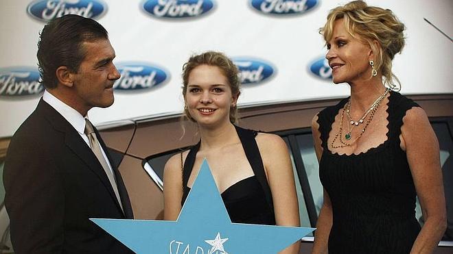 Stella posa por 35.000 euros