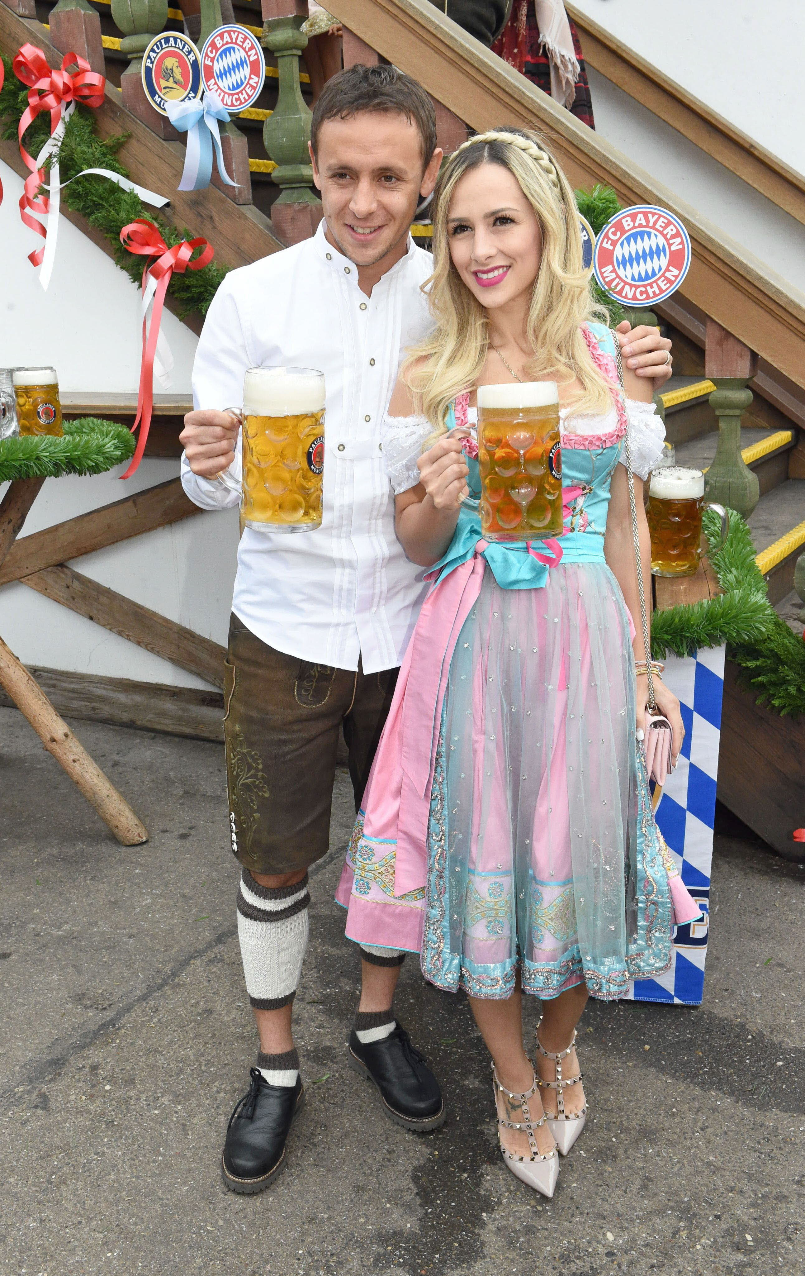 Beber cerveza y jugar al billar retrasan el envejecimiento