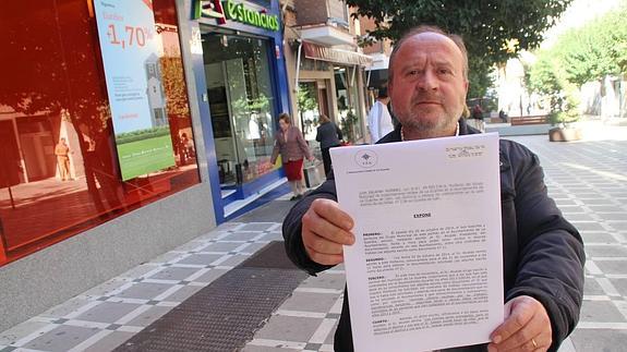 Pide protección policial para consultar contratos en La Guardia