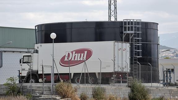 La dirección de Dhul aplica los 13 despidos anunciados alegando una pérdida de volumen