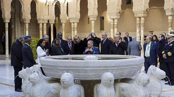 "Gracias a los que han mantenido esta maravilla de la humanidad"