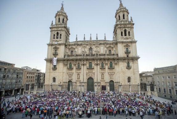 Después del 'Horribilis', el 'annus' del claroscuro