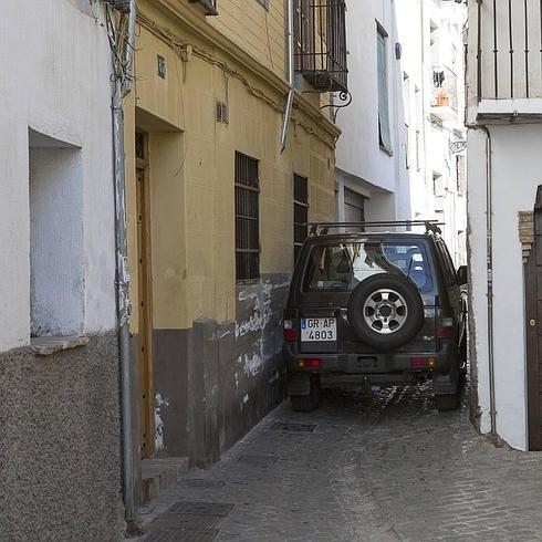 Los vecinos piden a la Junta que se oponga al ensanchamiento de San Juan de los Reyes