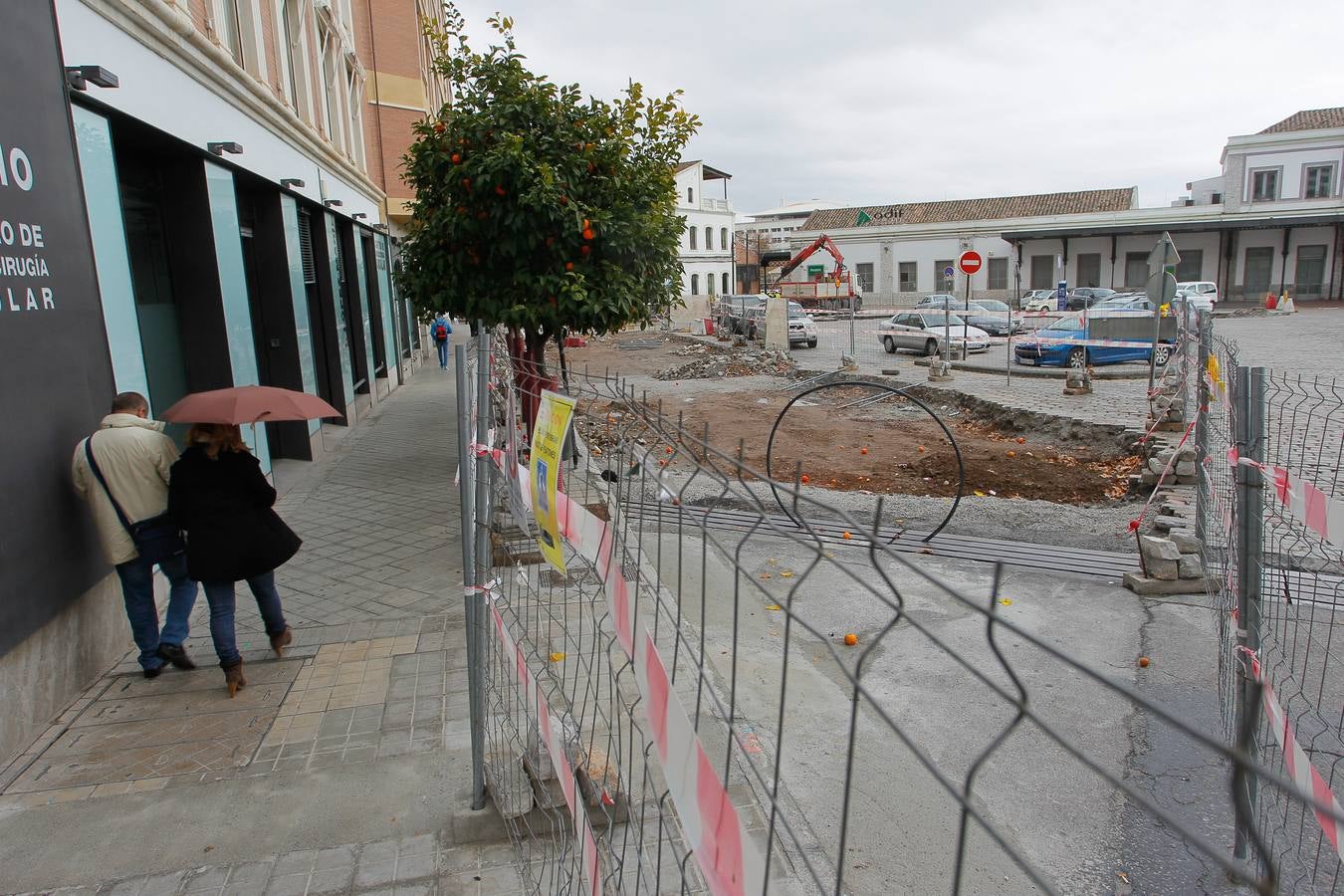 La obra de la estación está aún en «trabajos previos» tres meses después de adjudicarse