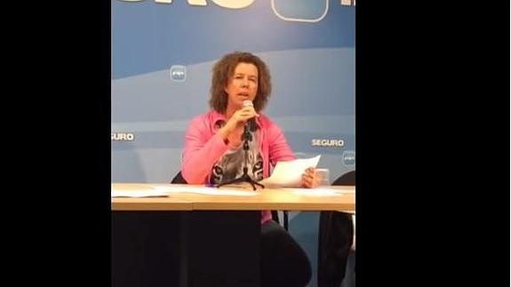 'Resistiré' del Dúo Dinámico: el regalo de la mujer del alcalde de Mijas (PP) a su marido