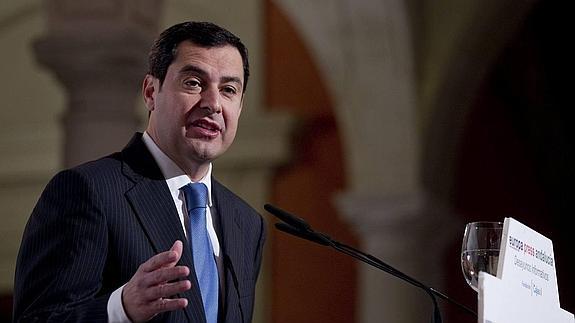 Juanma Moreno cree que hay «pruebas evidentes» de pacto PSOE-Podemos