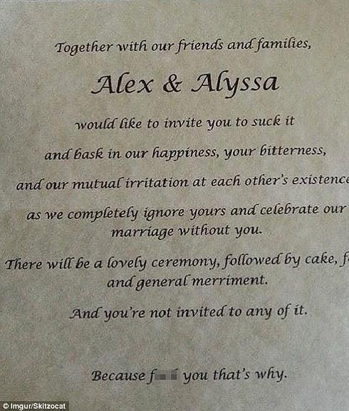 La 'invitación de boda' de una novia a sus padres abusadores: "Que os jodan"