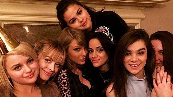 Taylor Swift y Selena Gomez se van de fiesta juntas