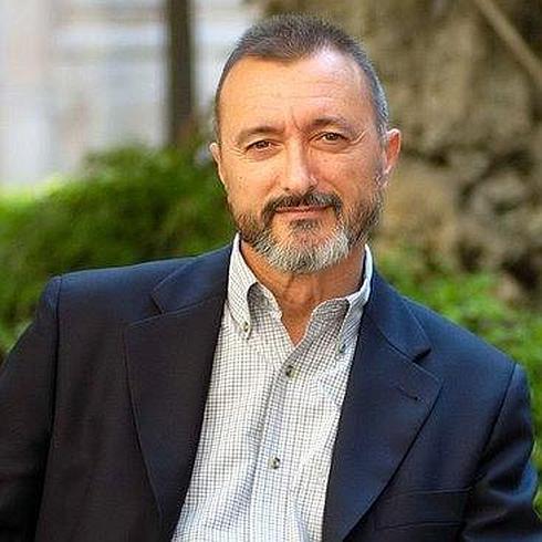 Pérez Reverte: "Pueblo cerril e inculto prefiere ‘Sálvame’ a ‘Salvados’. Nunca saldremos adelante"