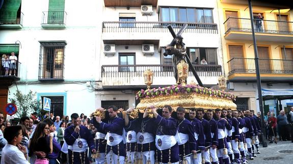 Del Vía Crucis de Guadix a las Tres Caídas de Loja