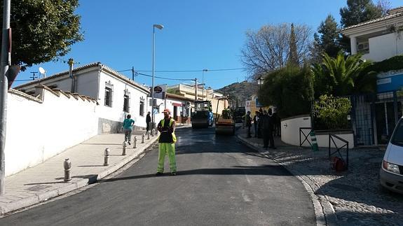 En marcha la 'semana del asfalto' en la capital