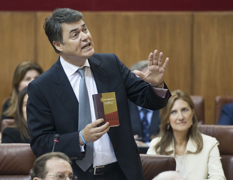 El PP considera que es "imposible" dialogar con Susana Díaz