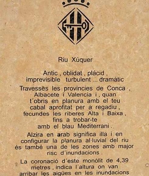 30 faltas de ortografía en un monolito esculpido por un Ayuntamiento valenciano